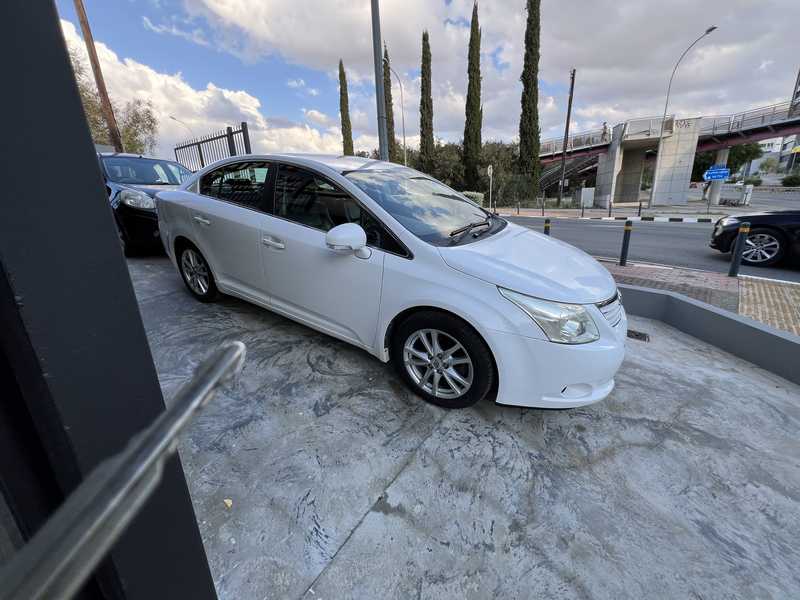2011 Toyota Avensis 1,8L 2011 Cyprus
