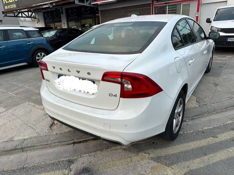 2014 Volvo S60 2,0L 2014 Cyprus