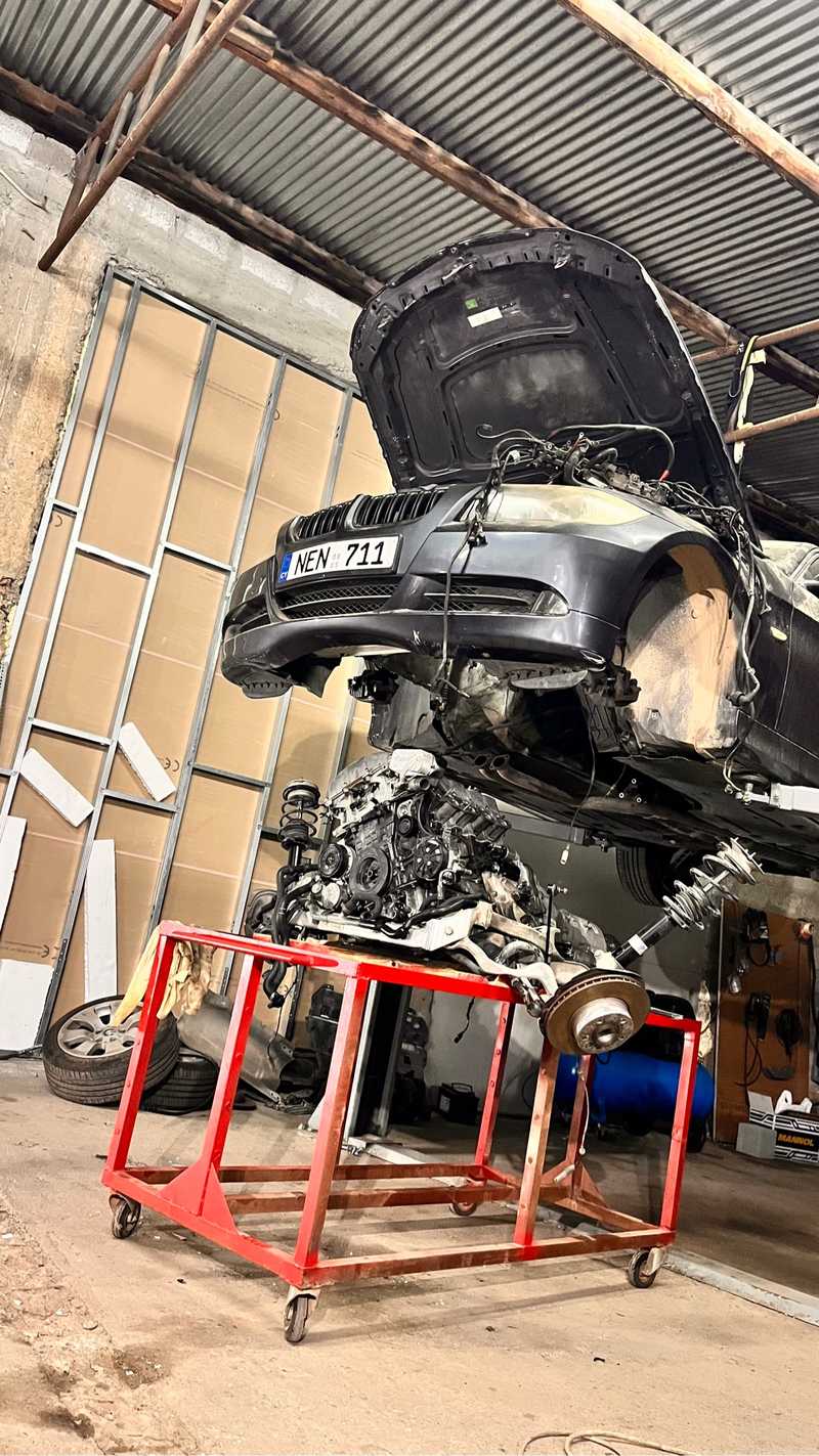 2005 BMW 3-Series 2,5L 2005 Cyprus