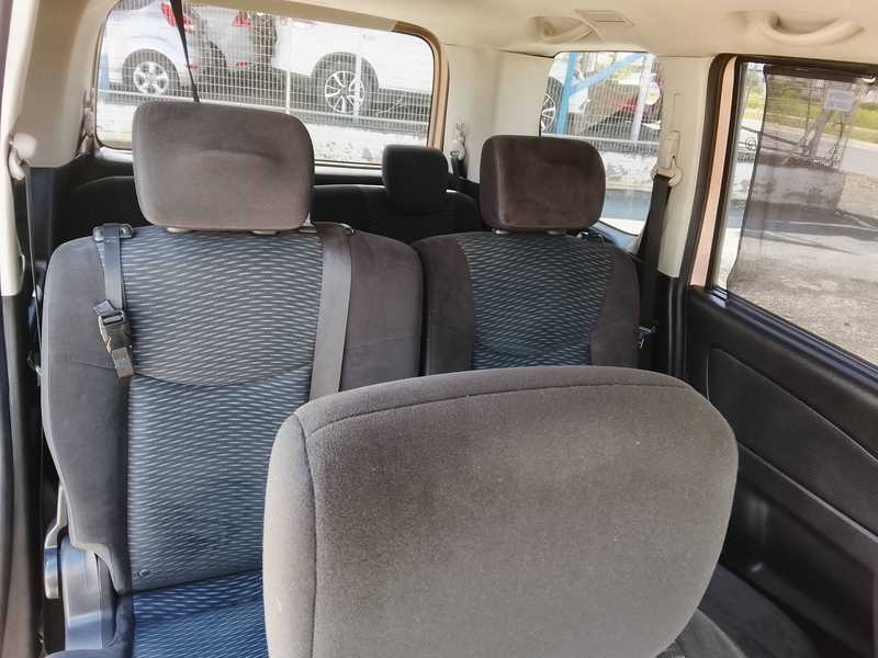 2016 Nissan Serena 2,0L 2016 Cyprus