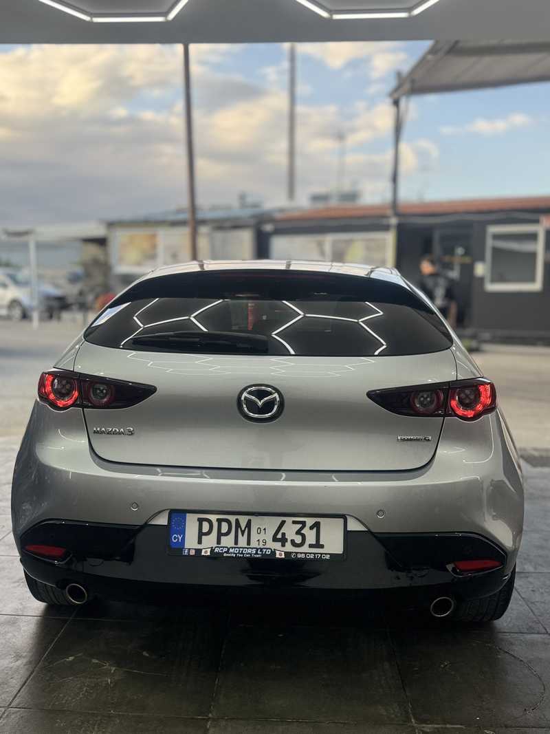 Mazda 3 1,5L 2019