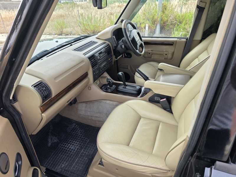 2000 Land Rover Discovery 2,5L 2000 Cyprus