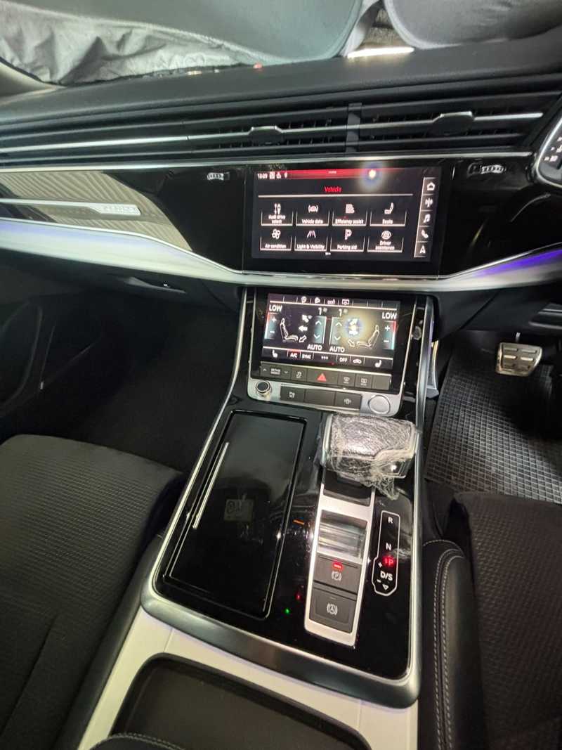 2021 Audi Q8 3,0L 2021 Cyprus