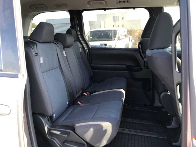 2023 Toyota Noah 2,0L 2023 Cyprus