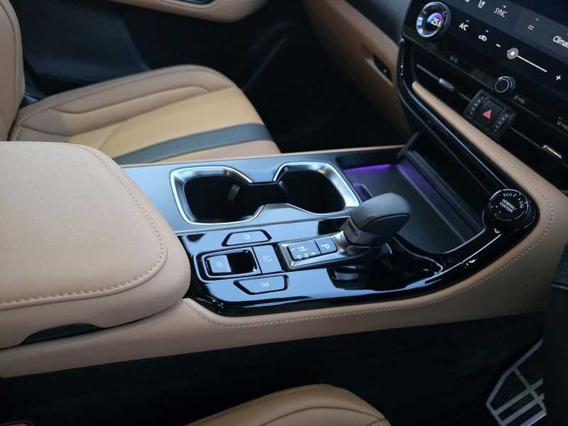 2025 Lexus NX 2,5L 2025 Cyprus