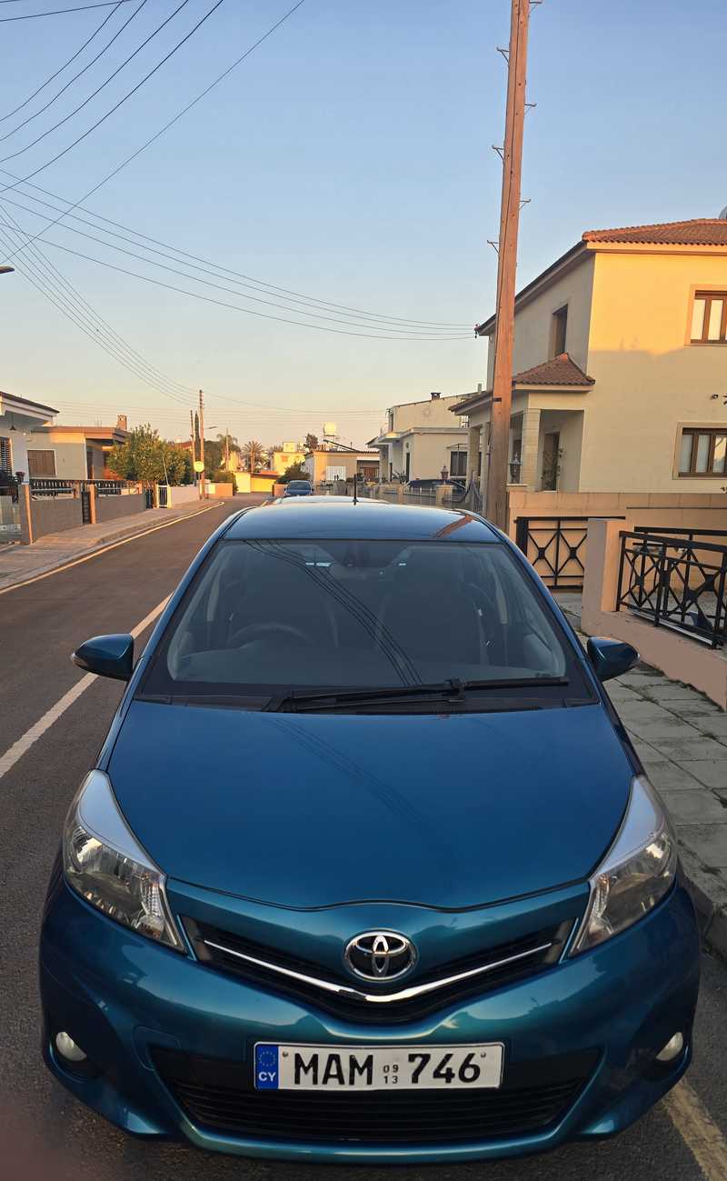 2013 Toyota Yaris 1,3L 2013 Cyprus