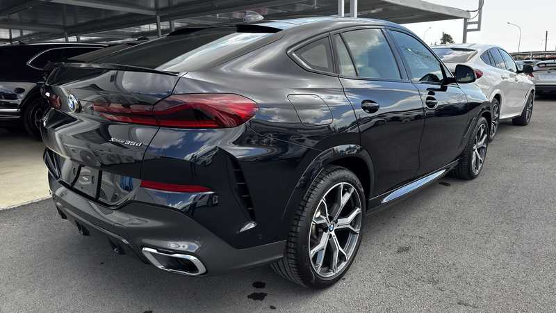 2022 BMW X6 3,0L 2022 Cyprus