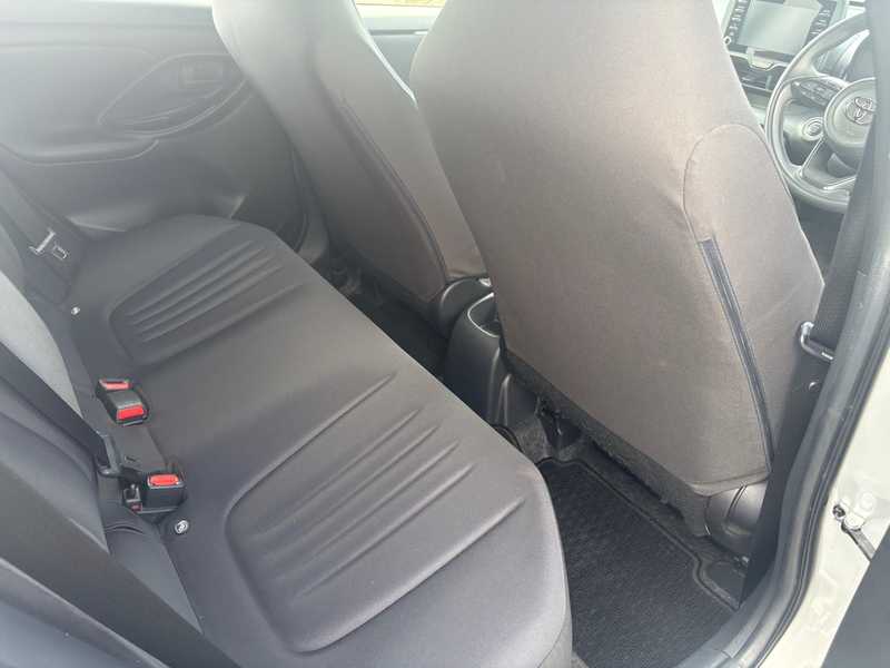 2022 Toyota Yaris 1,5L 2022 Cyprus