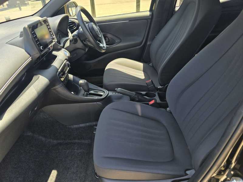 2022 Toyota Yaris 1,5L 2022 Cyprus