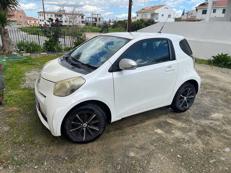 2009 Toyota IQ 1,3L 2009 Cyprus