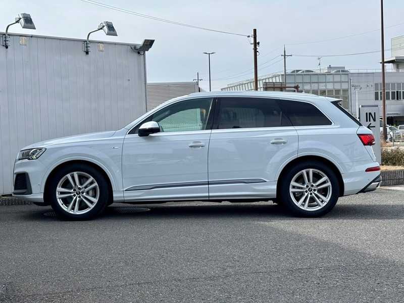 2024 Audi Q7 3,0L 2024 Cyprus