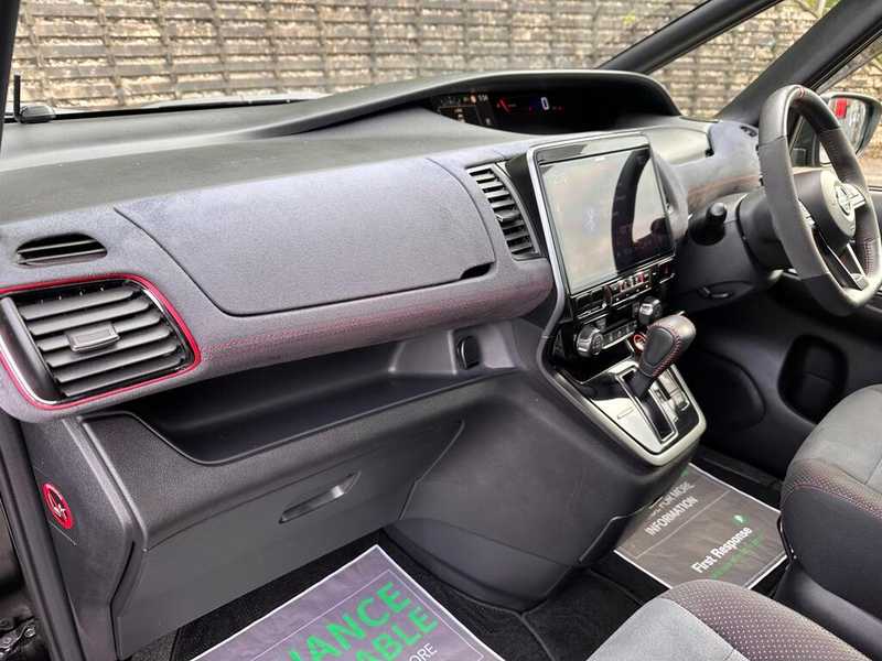 2020 Nissan Serena 2,0L 2020 Cyprus