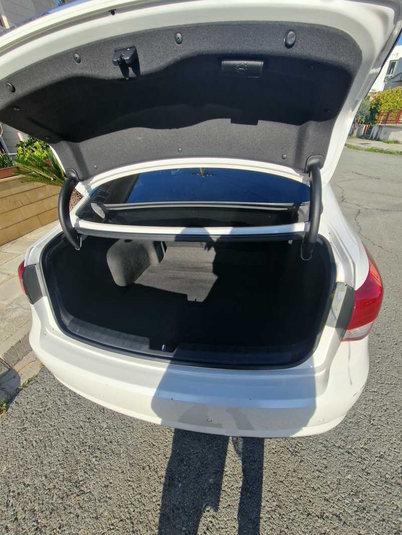 2013 Hyundai i40 1,6L 2013 Cyprus