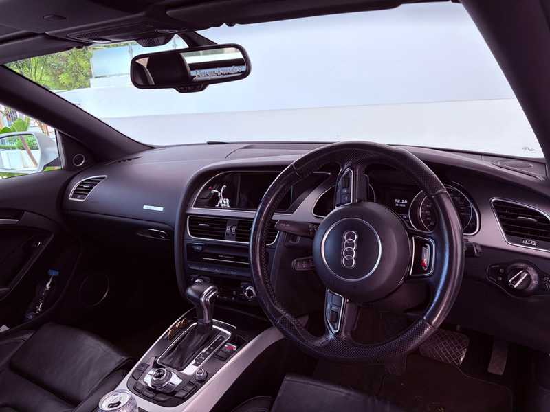 2015 Audi A5 2,0L 2015 Cyprus