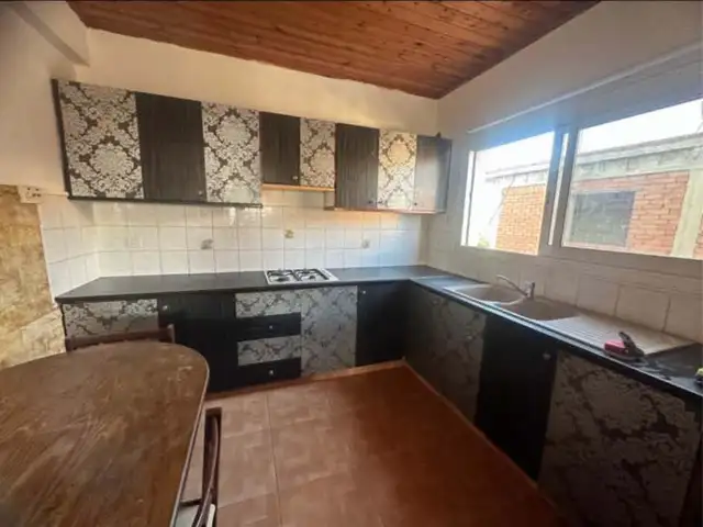 3-bedroom apartment to rent, Επαρχία Λεμεσού — Λεμεσός - Ομόνοια - 4
