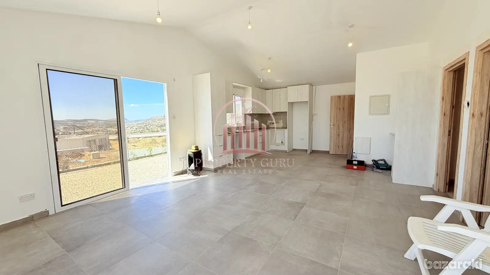 House, 2 bedrooms — 5