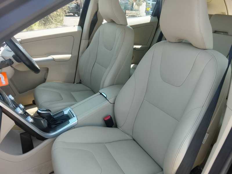2016 Volvo XC60 2,0L 2016 Cyprus