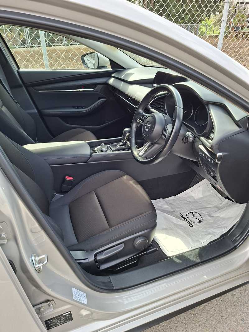 2023 Mazda 3 1,5L 2023 Cyprus