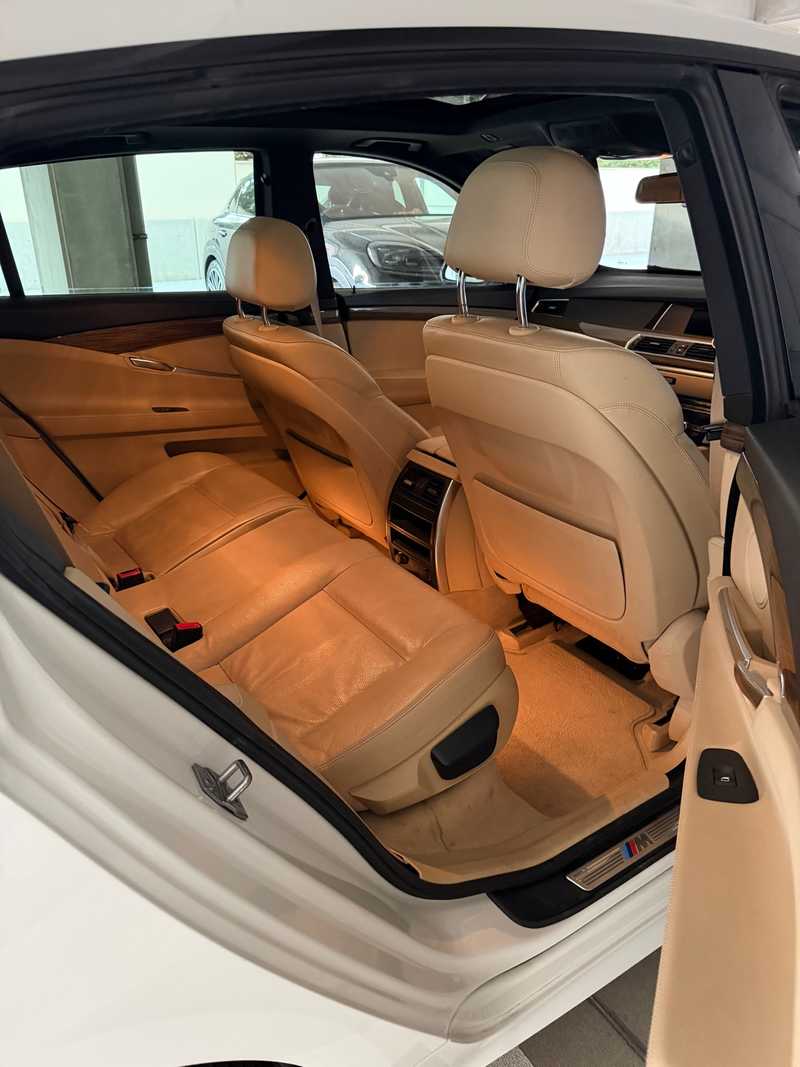 2015 BMW 5-Series 2,0L 2015 Cyprus