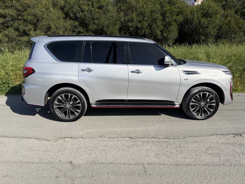 2019 Nissan Patrol 5,7L 2019 Cyprus