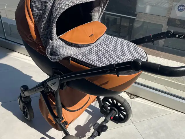 Anex carry cot, Larnaca — Larnaka - Chrysopolitissa