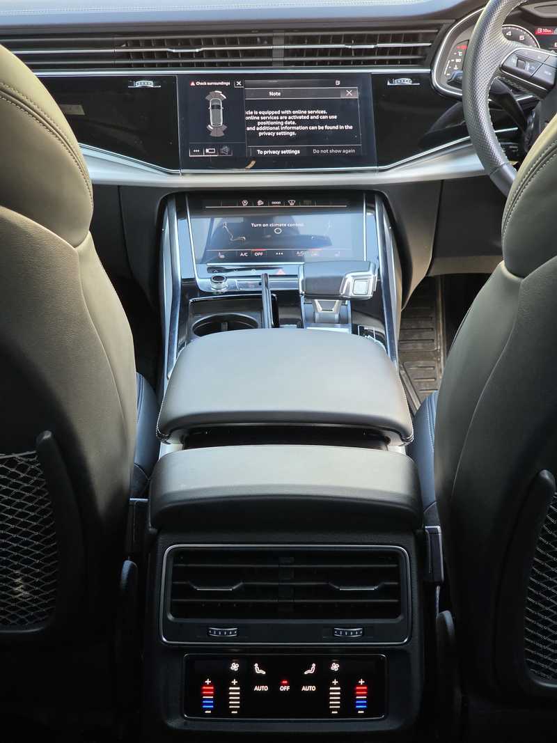 2024 Audi Q7 3,0L 2024 Cyprus
