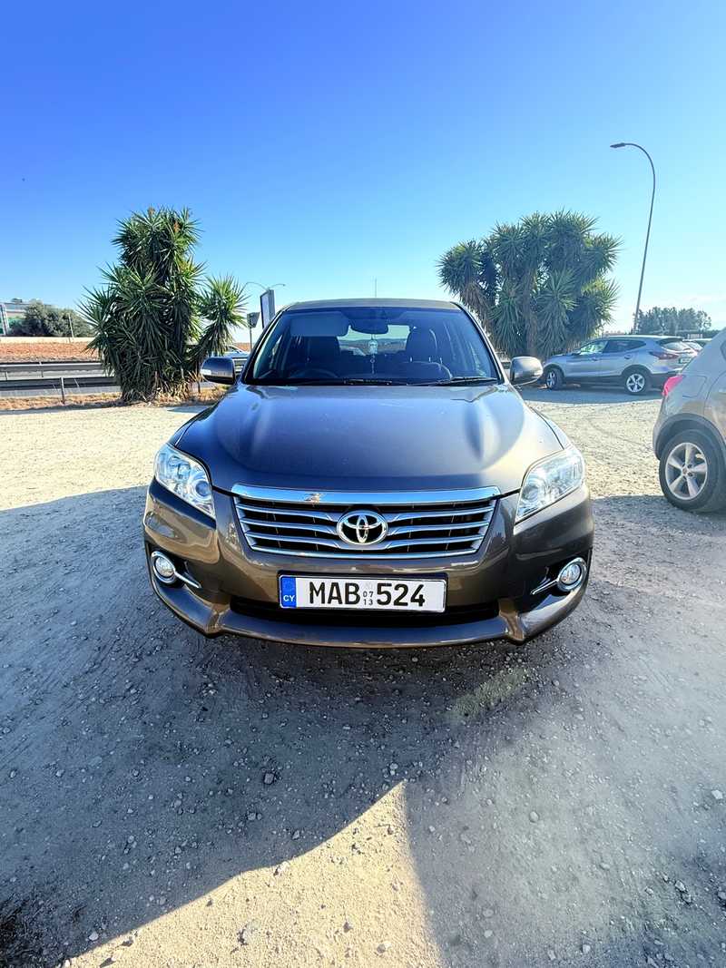 Toyota RAV4 2,0L 2013