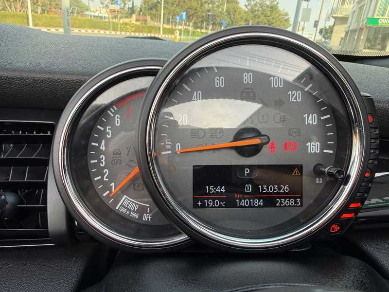 2017 Mini Convertible 2,0L 2017 Cyprus