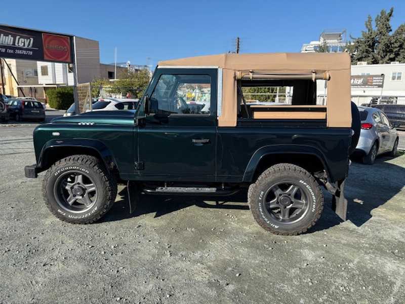 2014 Land Rover Defender 2,2L 2014 Cyprus