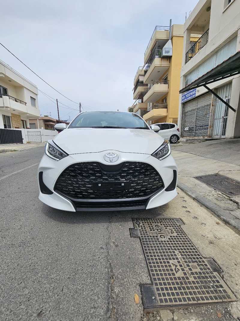 2025 Toyota Yaris 1,5L 2025 Cyprus