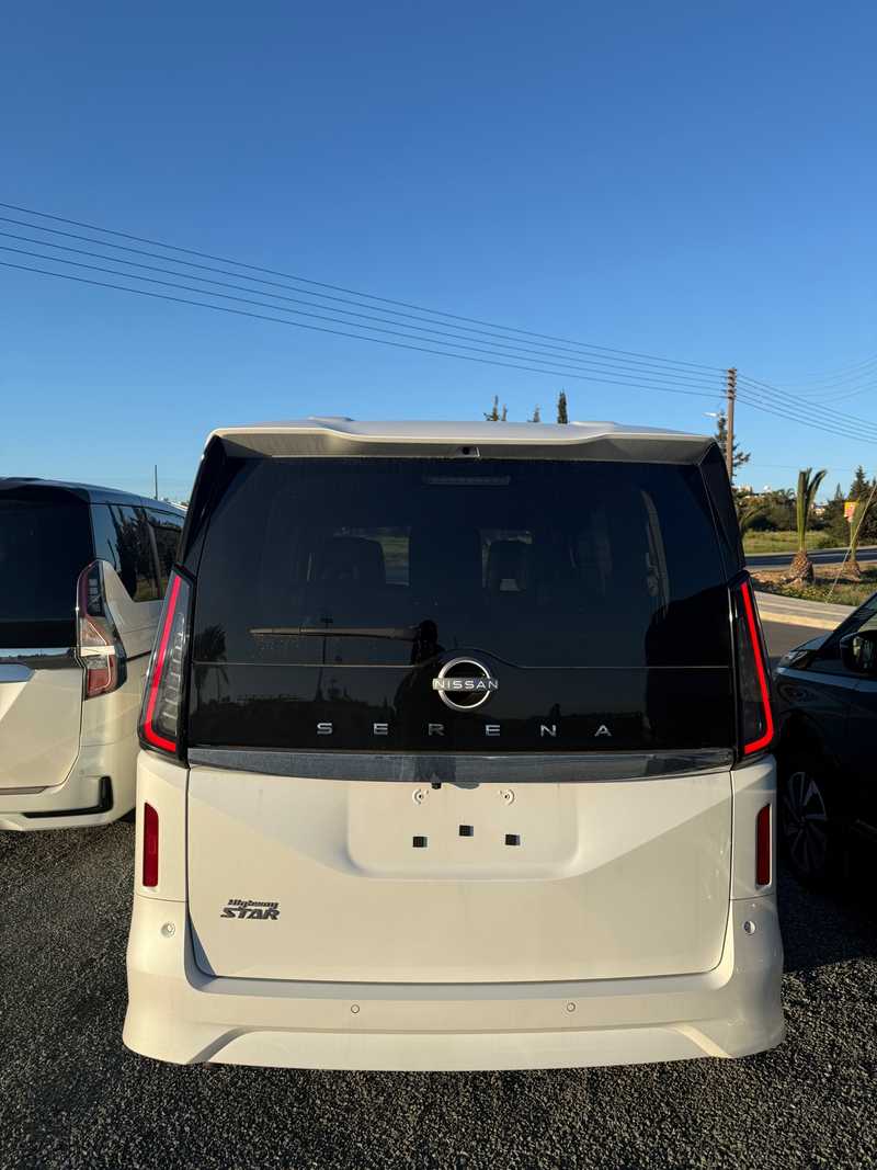 2024 Nissan Serena 2,0L 2024 Cyprus