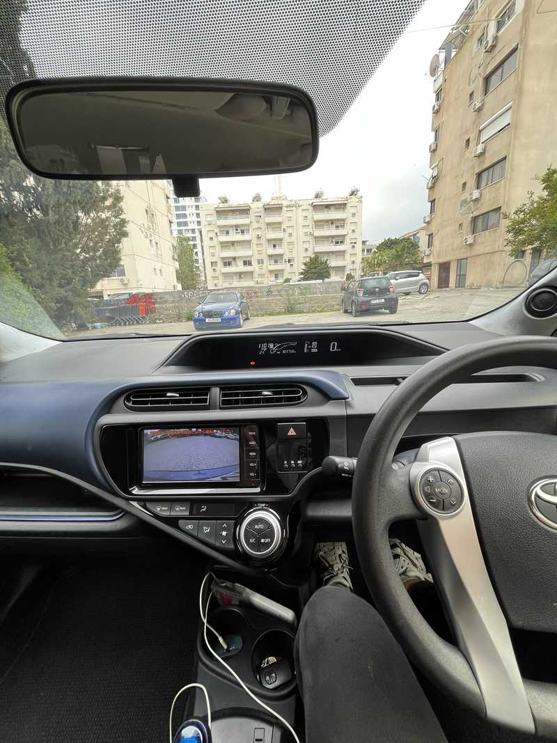 2015 Toyota Aqua 1,5L 2015 Cyprus