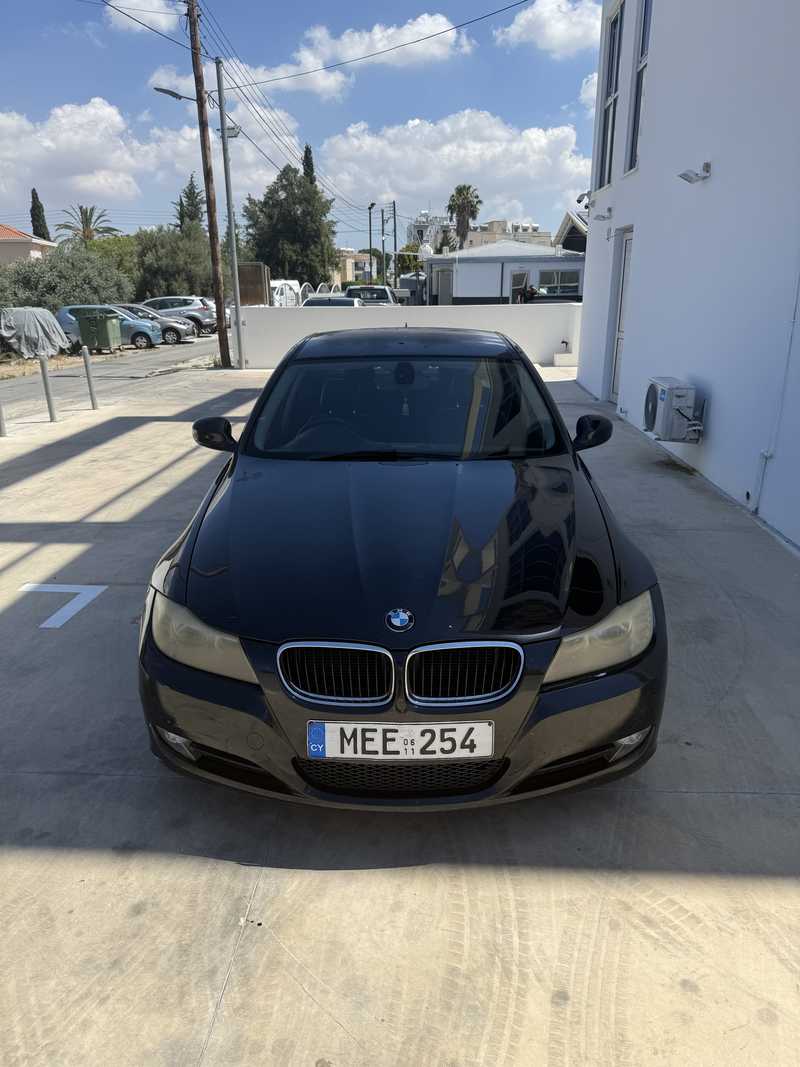 2011 BMW 3-Series 2,0L 2011 Cyprus