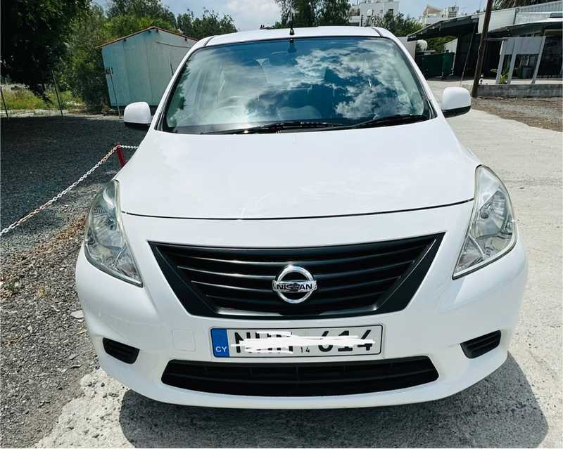 Nissan Latio 1,2L 2014