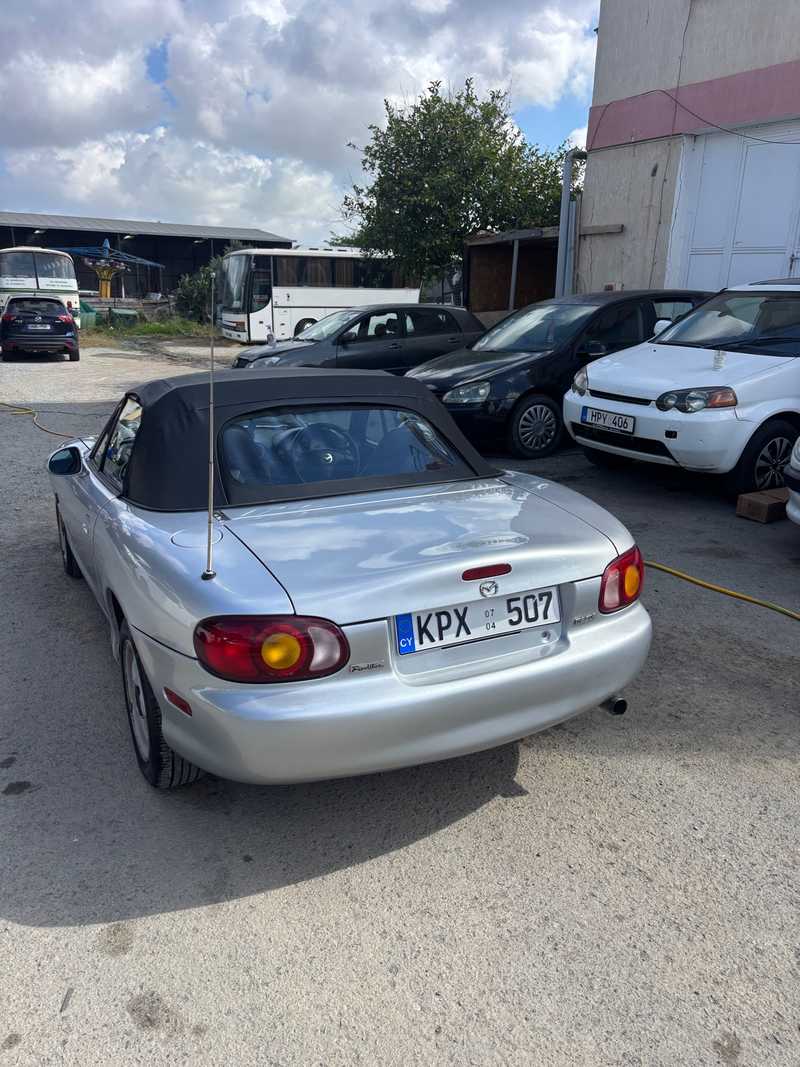 2004 Mazda MX5 1,6L 2004 Cyprus