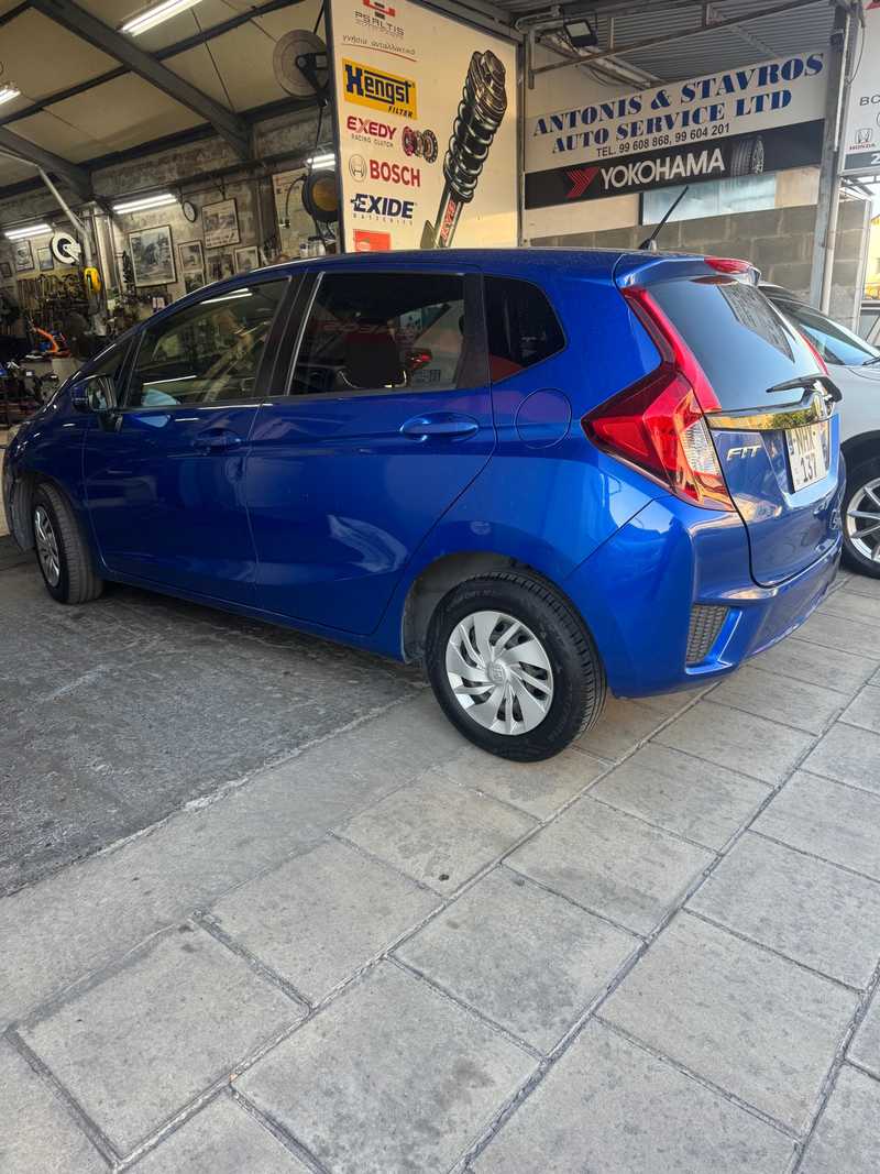 2015 Honda Fit 1,3L 2015 Cyprus