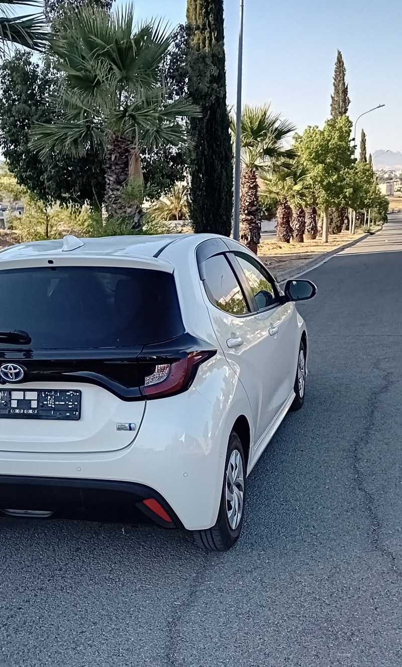2022 Toyota Yaris 1,5L 2022 Cyprus