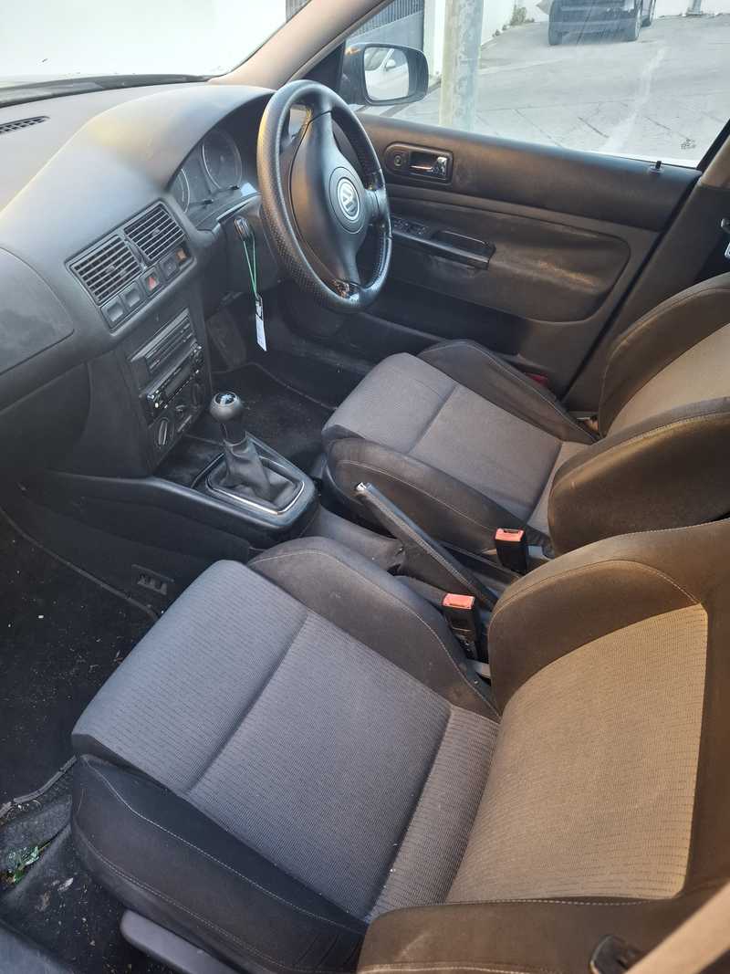 2003 Volkswagen Golf 1,6L 2003 Cyprus