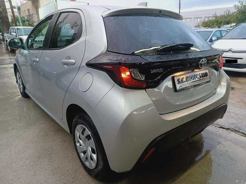 2021 Toyota Yaris 1,5L 2021 Cyprus