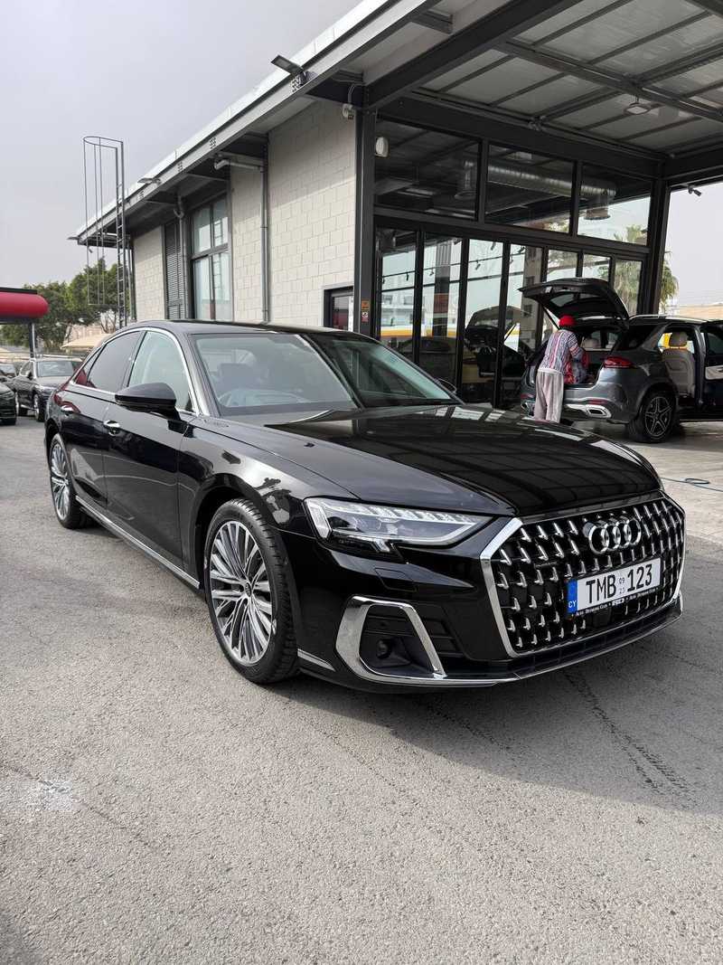 Audi A8 3,0L 2023