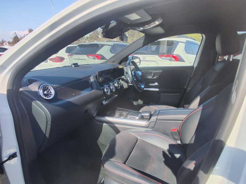 2020 Mercedes-Benz GLA-Class 2,0L 2020 Cyprus