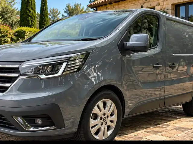 Renault Traffic 2,0L 2023, Επαρχία Λεμεσού — Λεμεσός - Άγιος Νεκτάριος