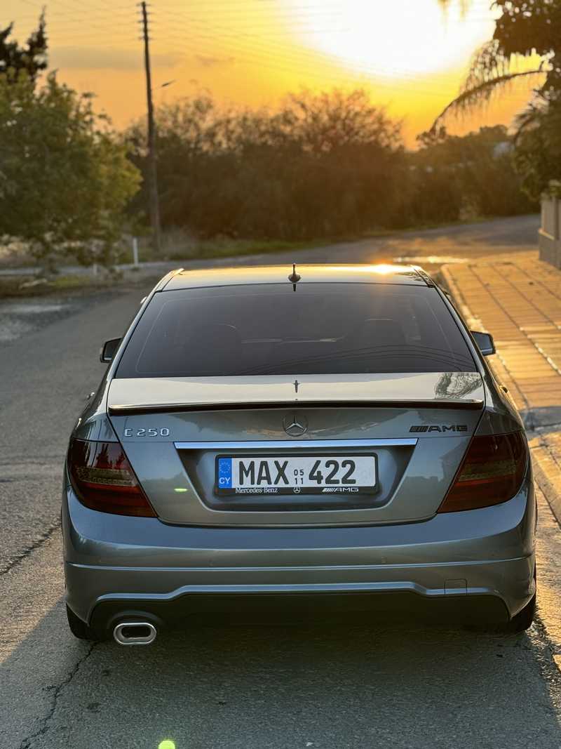2011 Mercedes-Benz C-Class 2,5L 2011 Cyprus