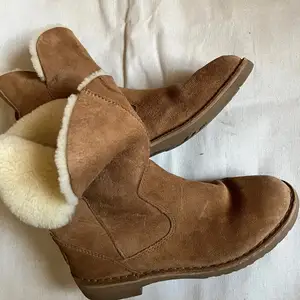 Ugg warm boots, Nicosia — Kampia
