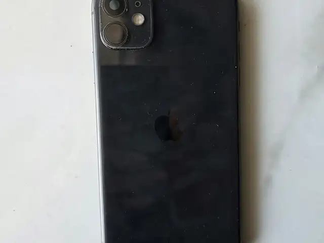 Iphone 11, Επαρχία Λάρνακας — Κίτι