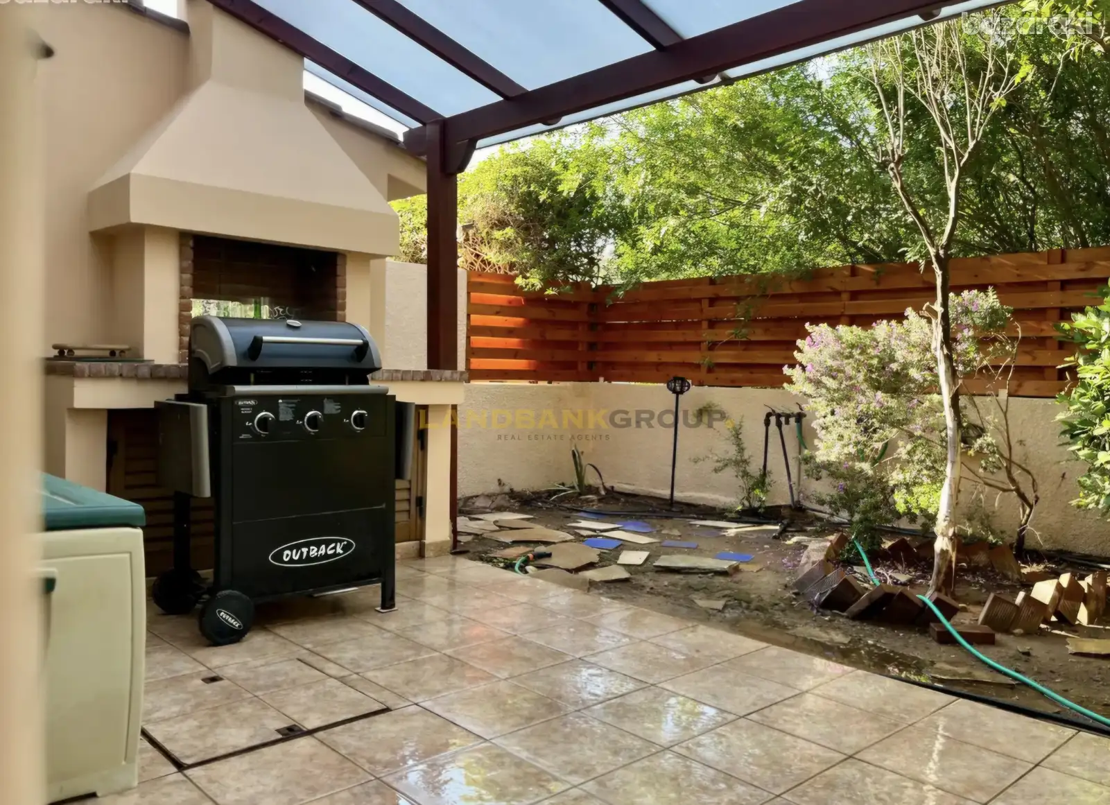 House, 4 bedrooms — 9