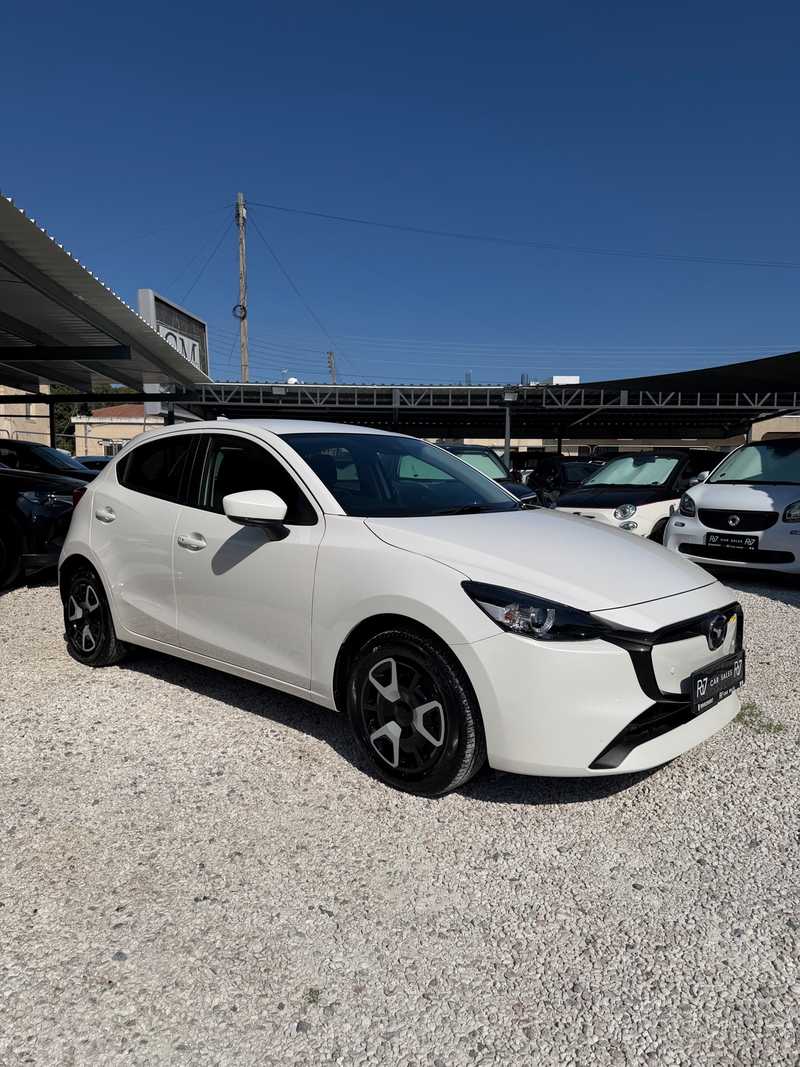 Mazda 2 1,5L 2024