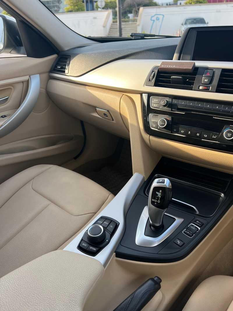 2015 BMW 3-Series 1,8L 2015 Cyprus
