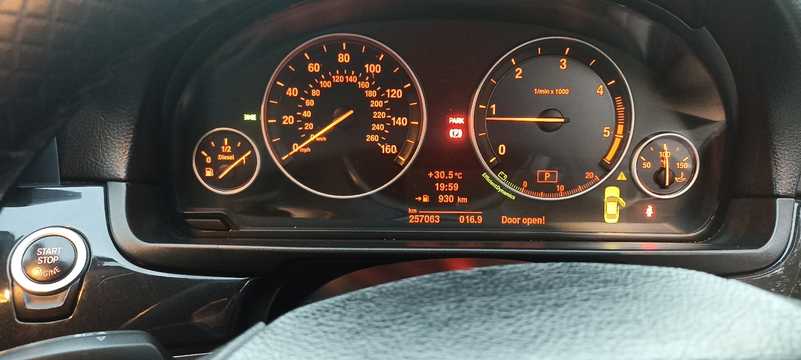 2011 BMW 5-Series 2,0L 2011 Cyprus