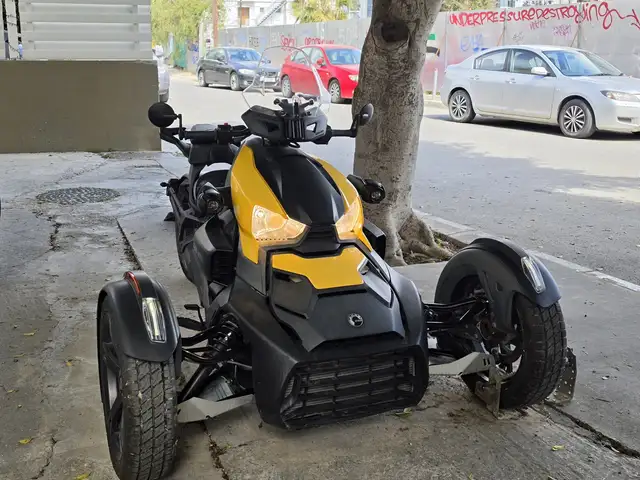 Can-am Ryker tricycle, Limassol — Limassol - Neapolis